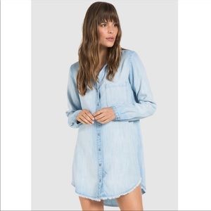 Bella Dahl denim chambray long sleeve frayed dress, size small